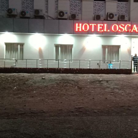 Oscar Banquet And Hotel Kālka Екстериор снимка
